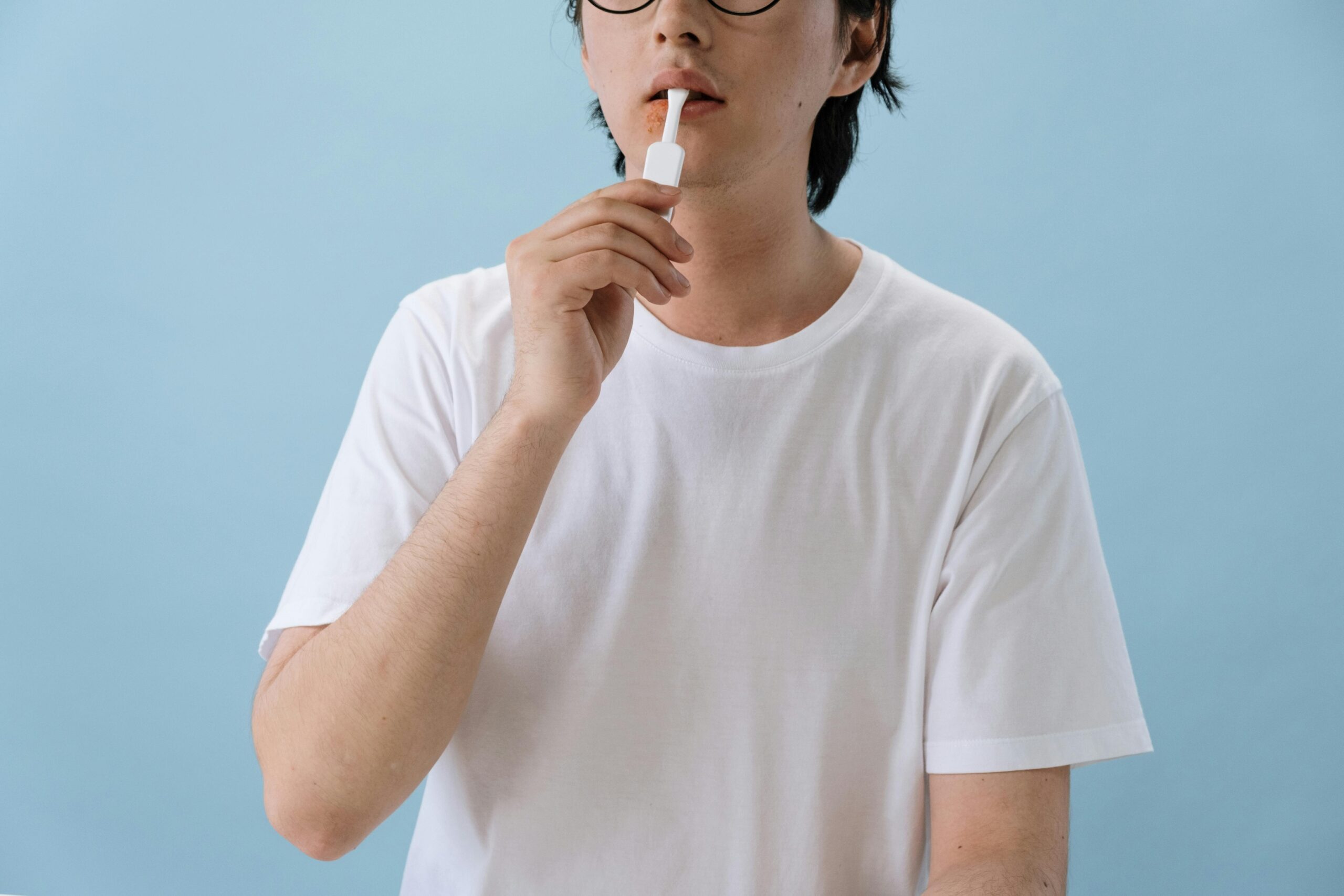 Read more about the article If Your Sore Throat Keeps Coming Back, This Might Be Why